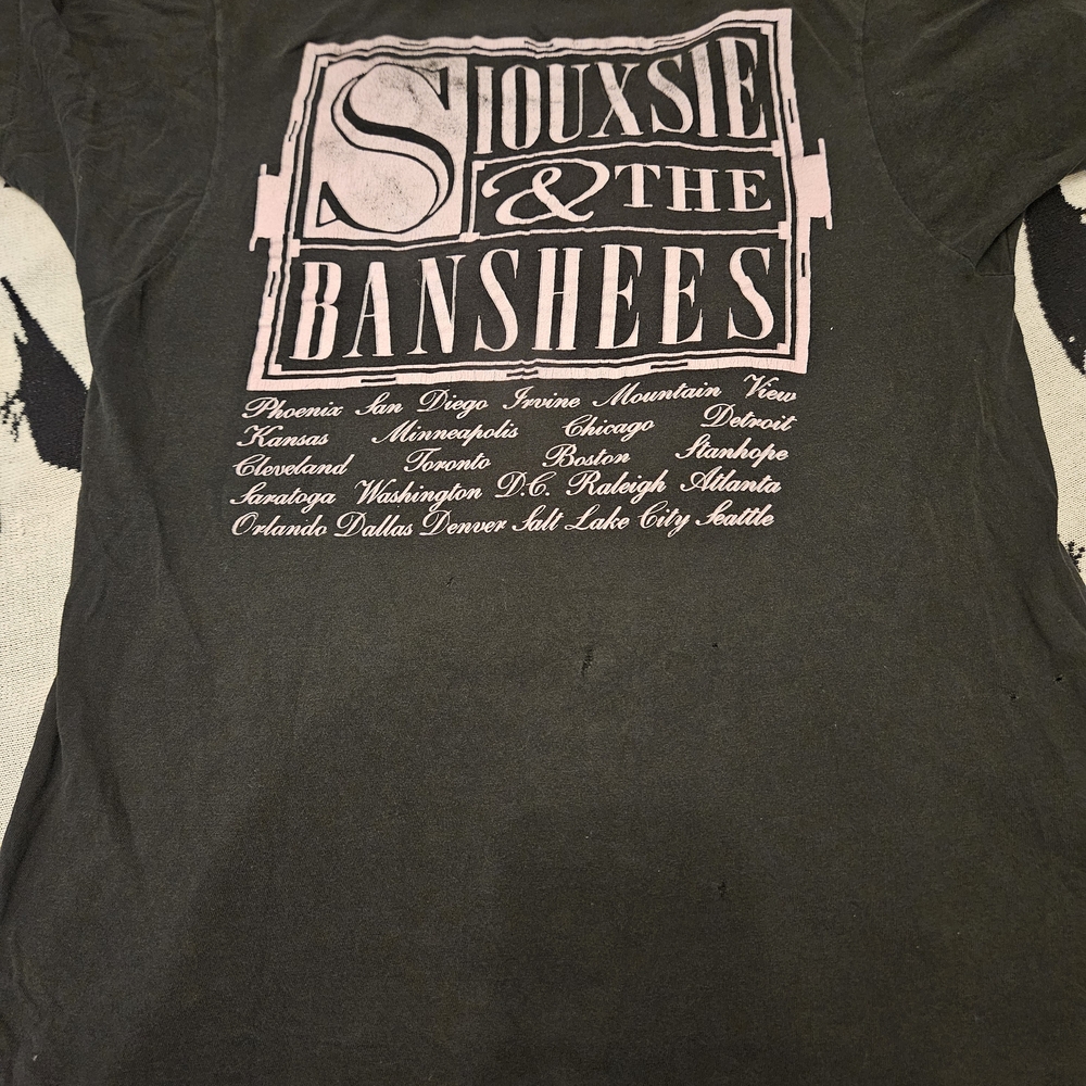 Graphic Star T-Shirt - Picture 2 of 6